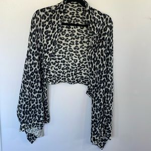 Cashmere blend Banana Republic black gray cream cheetah animal print cozy scarf